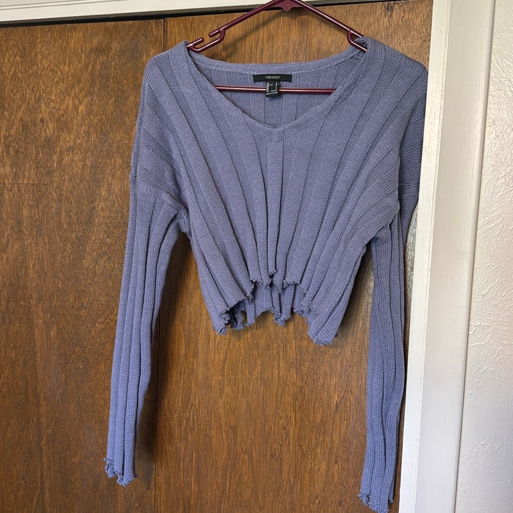 Cropped sweater